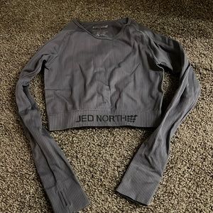 Jed north crop long sleeve